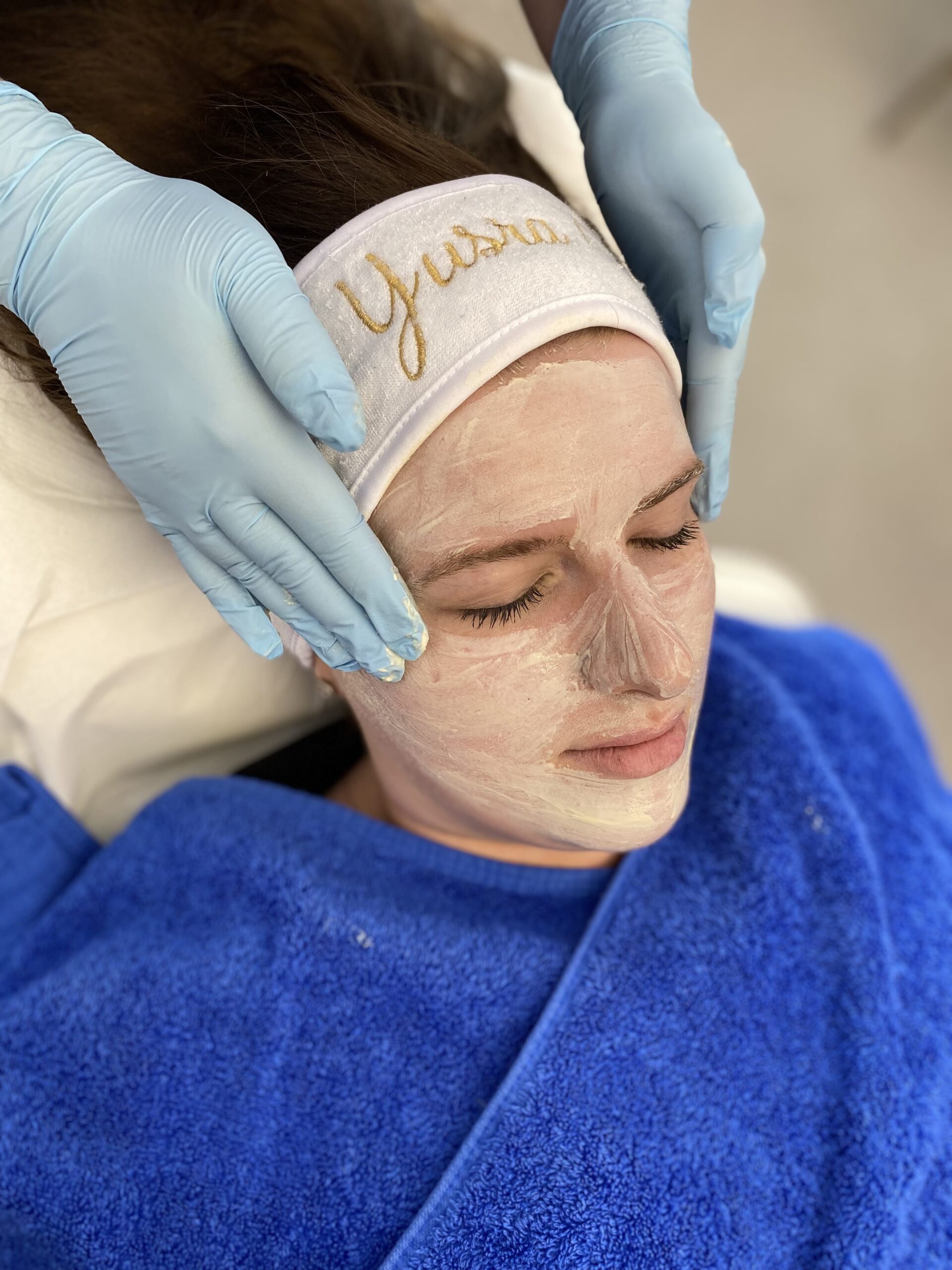Signature Glow Facial Facial Treatment Dr Yusra
